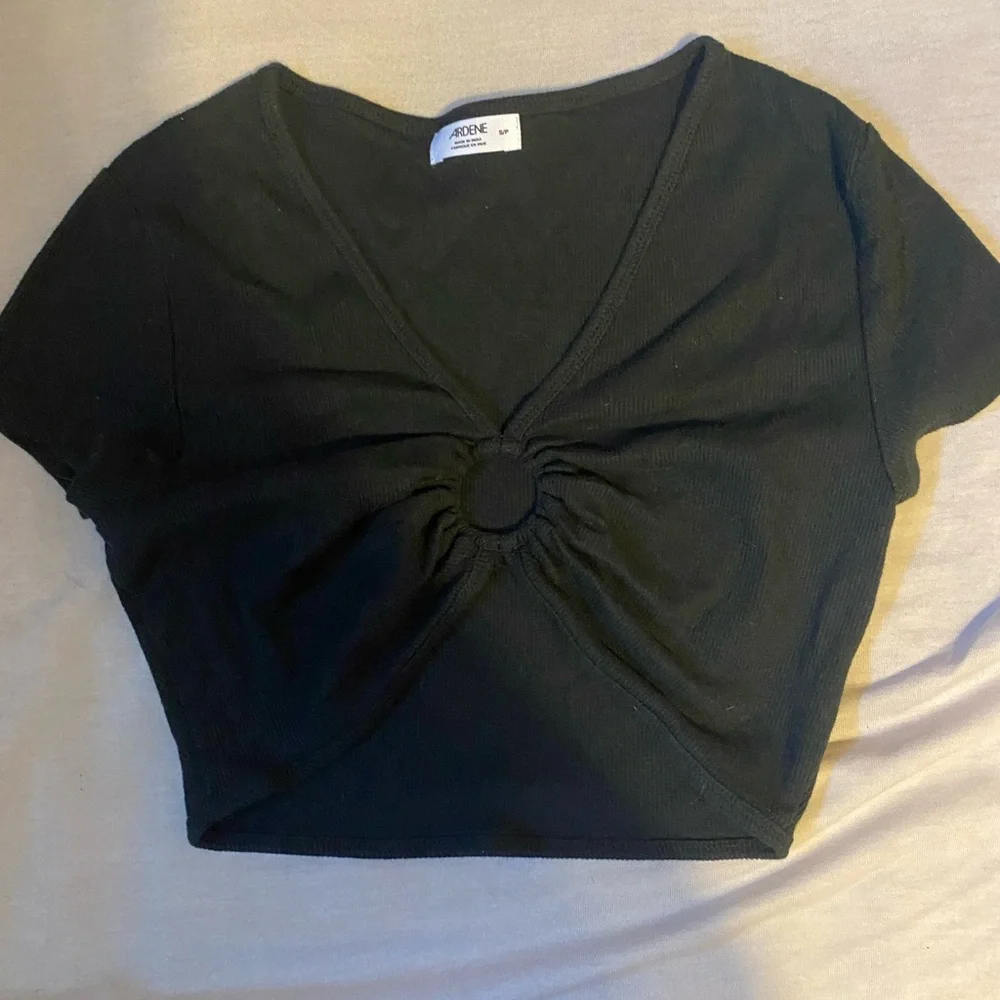 Small top bundle - Picture 3 of 8